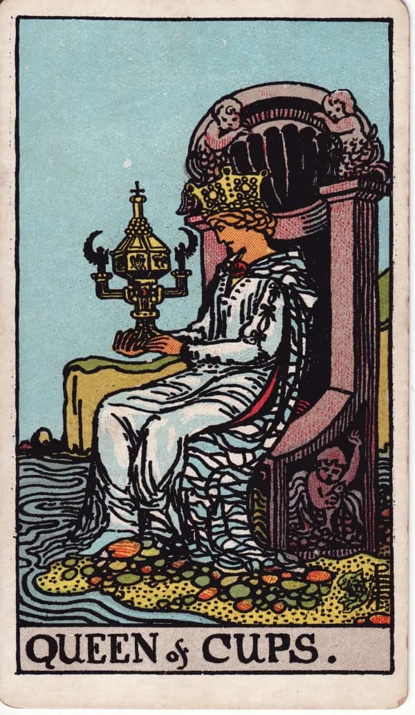Carta Rainha de Copas do tarot