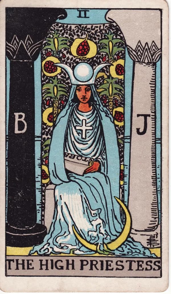 Carta A Sacerdotisa do tarot (arcano 2)